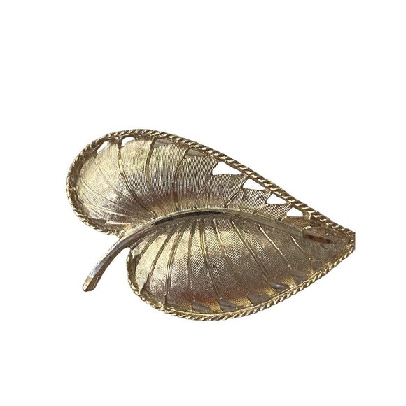 Signed BSK Goldtone Brooch Brushed Leaf Textured 2.1" Pin - Picture 15 of 16